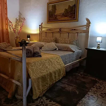 Marotta House Bed & Breakfast 3*