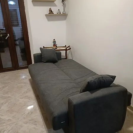 Marotta House 3*