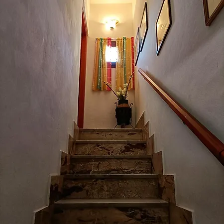 Marotta House 3*