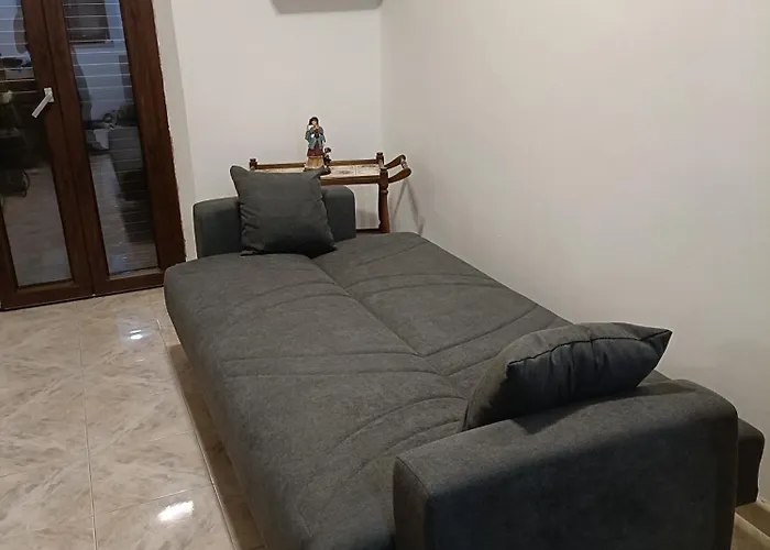 Marotta House 3*